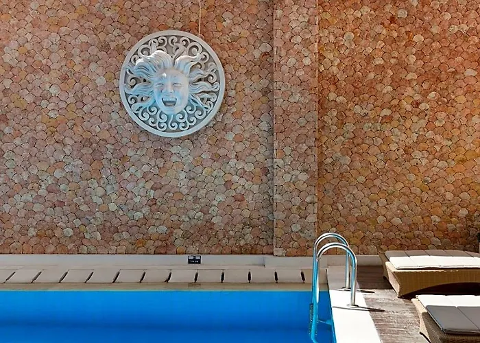 Angel - Luxurious Living